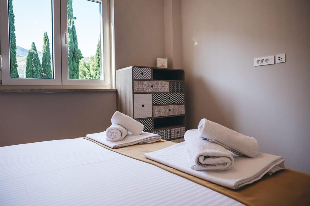 Sabbioncello Apartment Orebic Luaran gambar